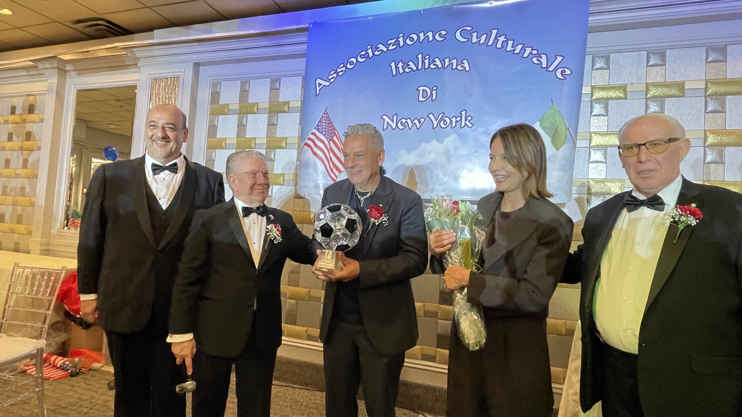 Roberto Baggio premiato dall'Associazione culturale italiana di New York